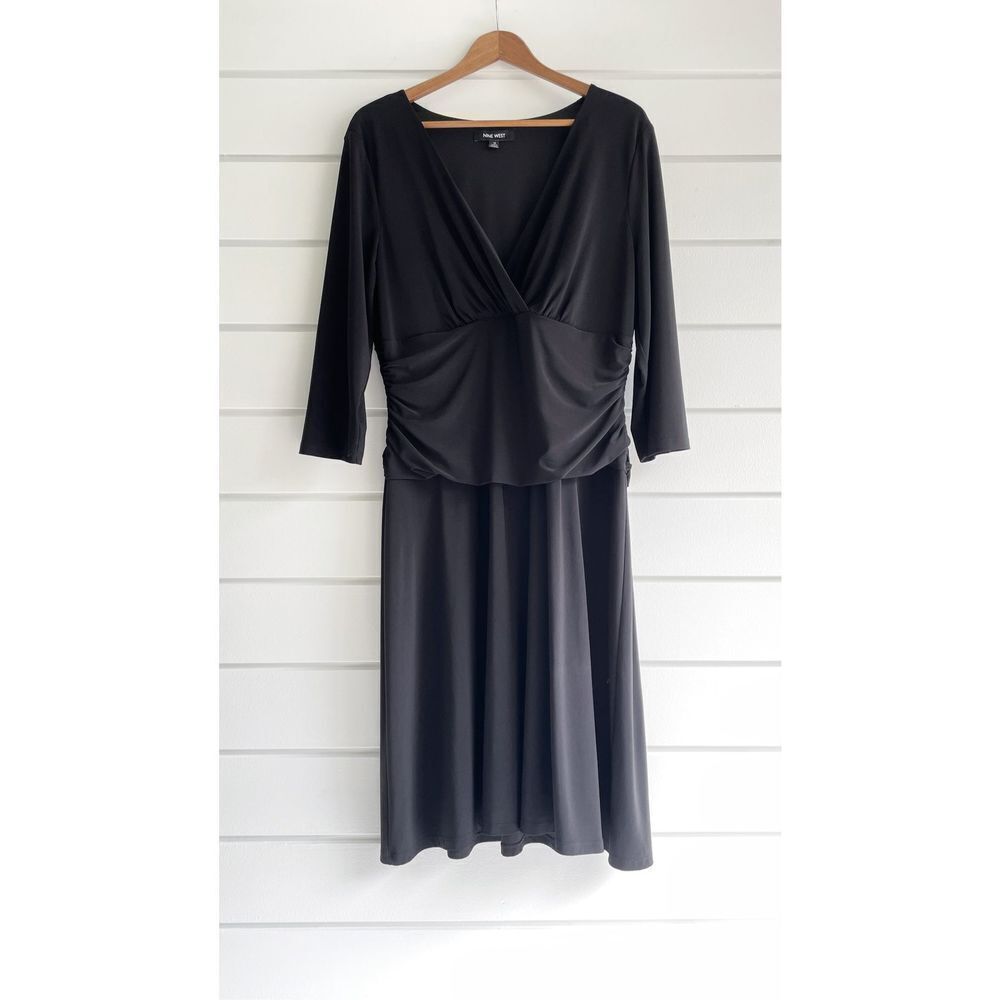 Nine West Women's Black 3/4 Sleeve Faux Wrap Ruched Dress Size 16 - Picture 3 of 9